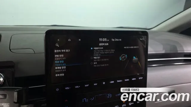 Hyundai Staria Staria 4WD Lounge 9 мест — Фото автомобиля 14