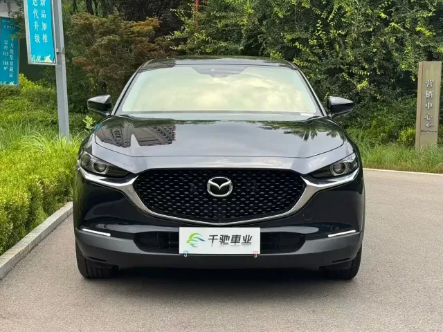 Mazda CX-30 — Фото автомобиля 2