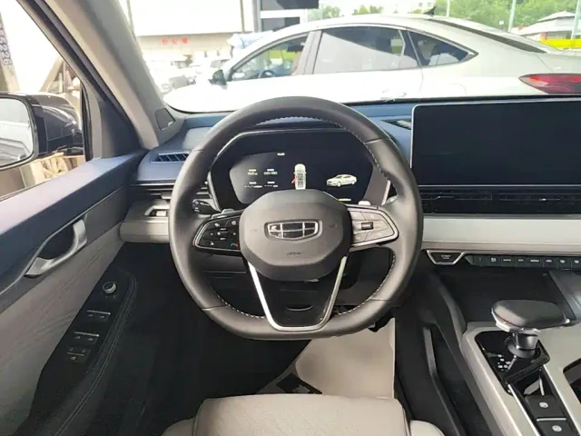 Geely Xingrui — Фото автомобиля 10