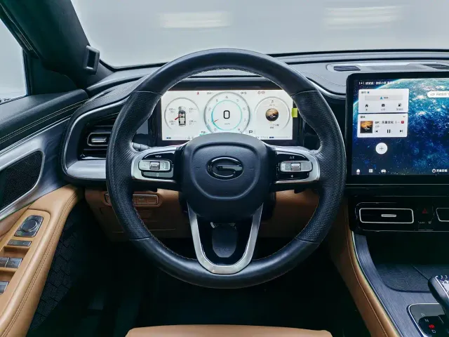 GAC Trumpchi GS8 — Фото автомобиля 13