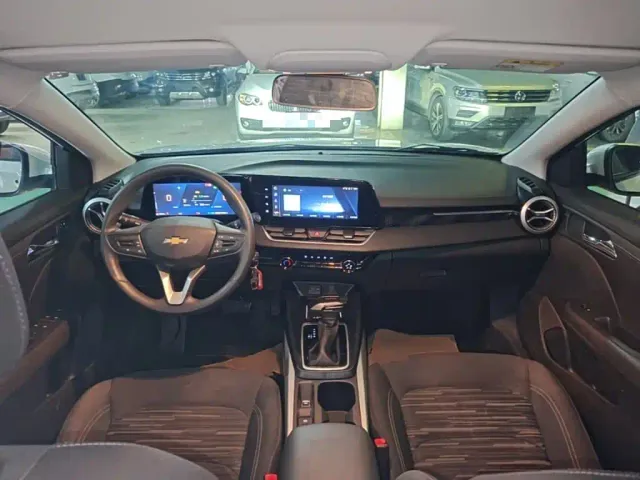 Chevrolet Monza — Фото автомобиля 9