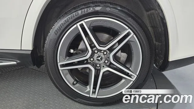 Mercedes-Benz GLS-Class — Фото автомобиля 20