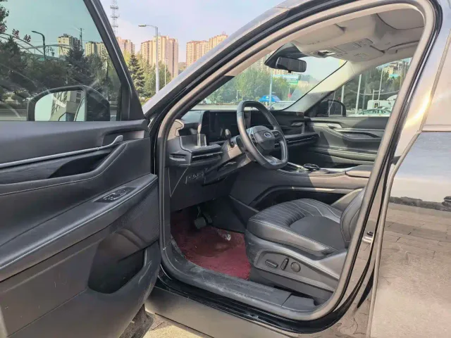 Ford Edge — Фото автомобиля 7