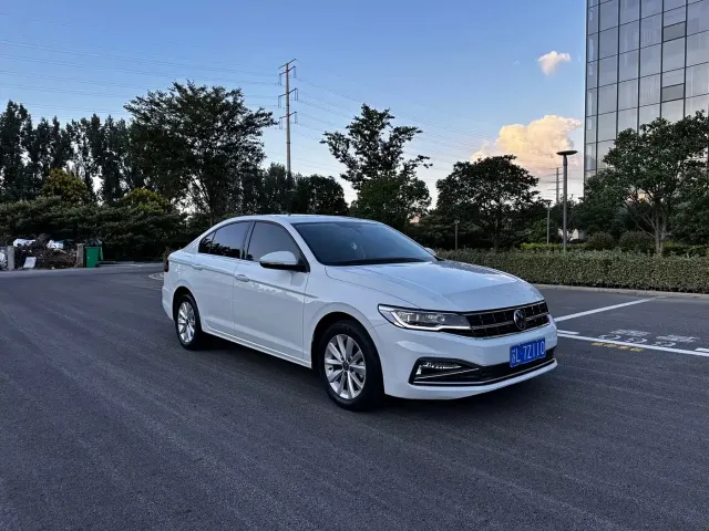 Volkswagen Bora — Фото автомобиля 2