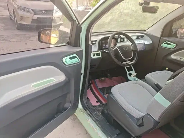 Wuling Hongguang Mini EV — Фото автомобиля 15