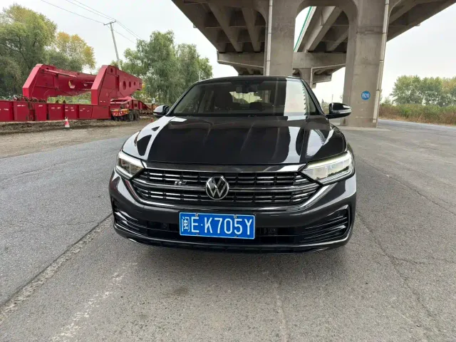 Volkswagen Sagitar — Фото автомобиля 2