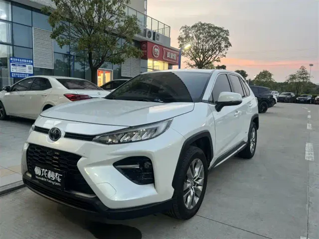 Фотография автомобиля — Toyota Wildlander
