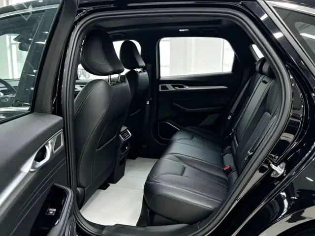 Geely Xingrui — Фото автомобиля 6