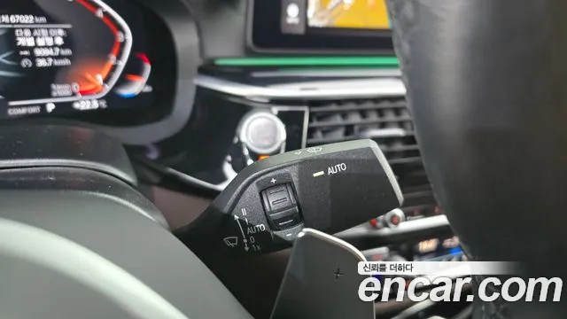 BMW 5 Series G30 — Фото автомобиля 27