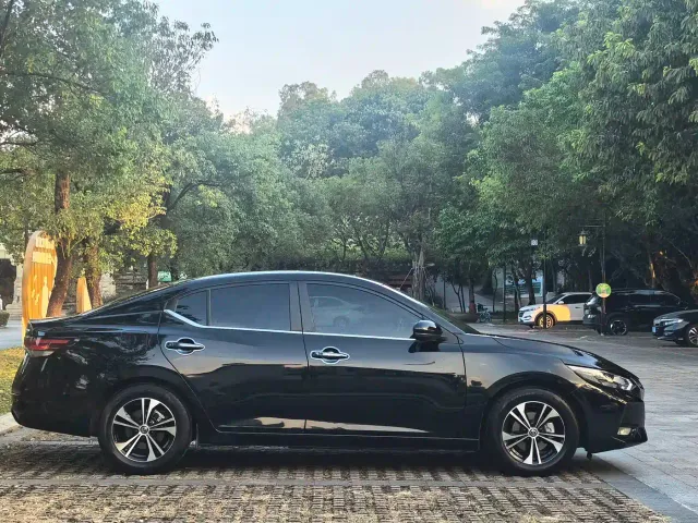 Nissan Sylphy — Фото автомобиля 4