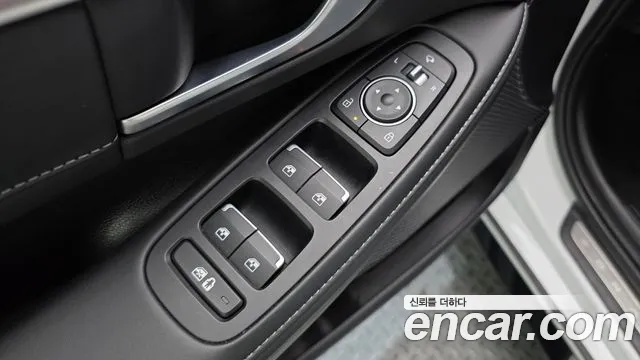 Hyundai Sonata — Фото автомобиля 19