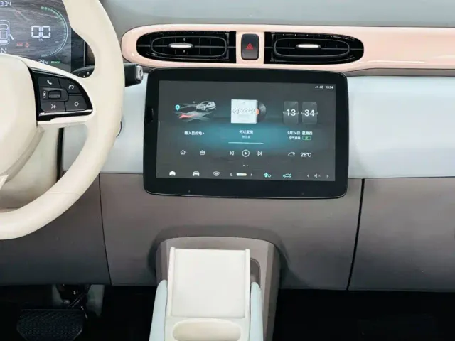 Leapmotor T03 — Фото автомобиля 18