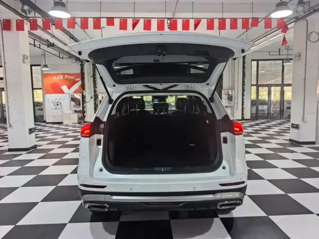 Haval H6 — Фото автомобиля 23