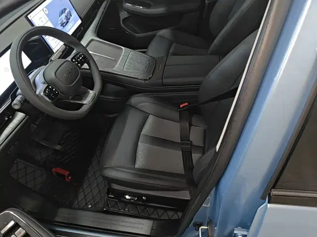 GAC Aion S MAX — Фото автомобиля 14
