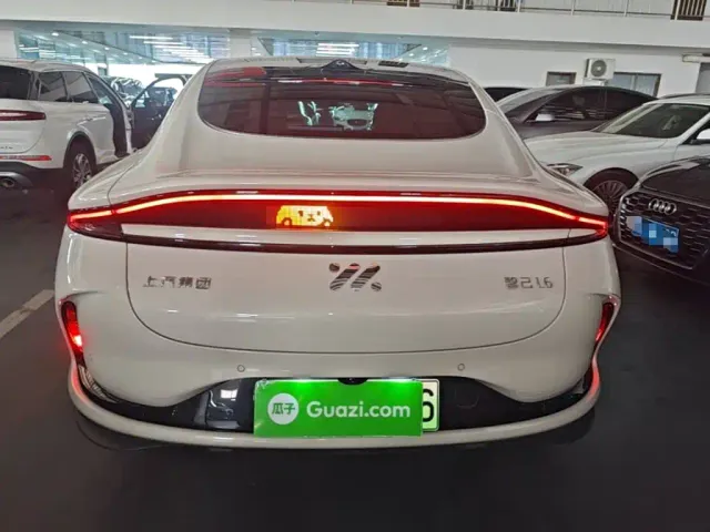 IM Motors L6 — Фото автомобиля 3
