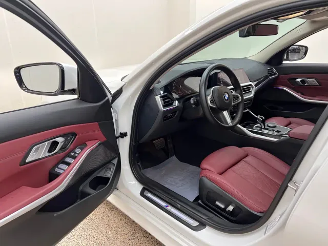 BMW 3 Series — Фото автомобиля 21