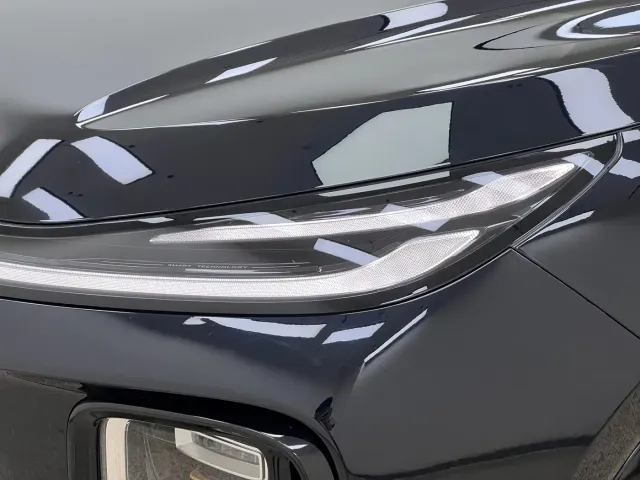 Changan Qiyuan Q07 — Фото автомобиля 9