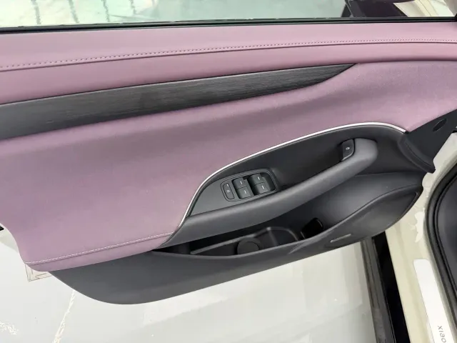 Xiaomi SU7 — Фото автомобиля 12