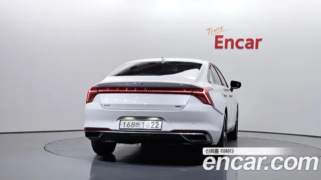 Kia K8 Hybrid — Фото автомобиля 4