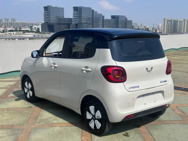 Wuling Hongguang Mini EV — Фото автомобиля 6