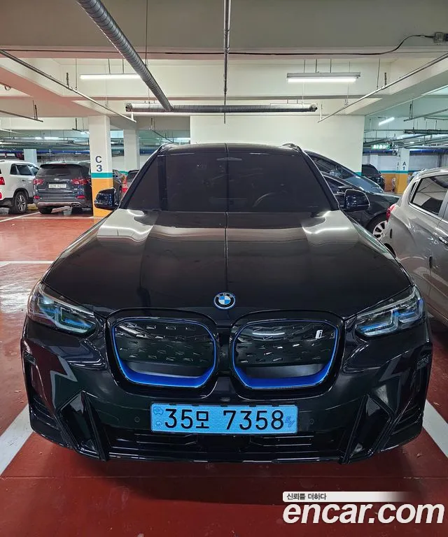 Фотография автомобиля — BMW iX3 G08 (2020–2024)