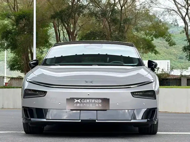 Xpeng P7+ — Фото автомобиля 2