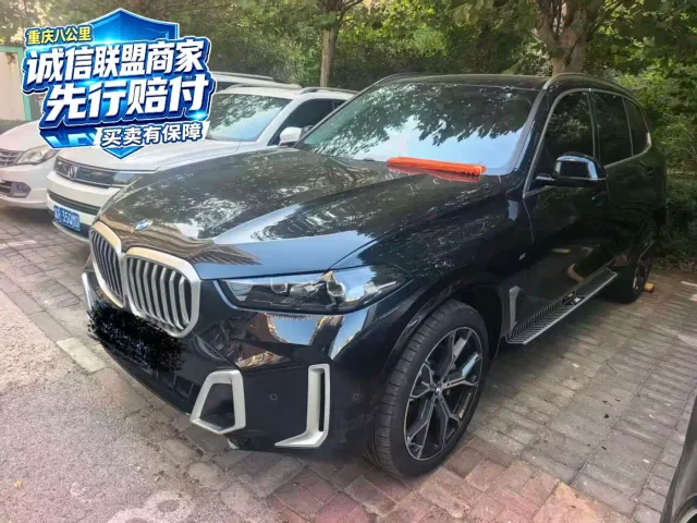 Фотография автомобиля — BMW X5