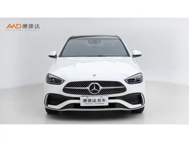 Mercedes-Benz C-Class — Фото автомобиля 2