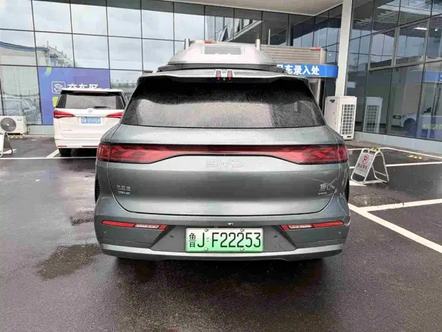BYD Tang L — Фото автомобиля 6