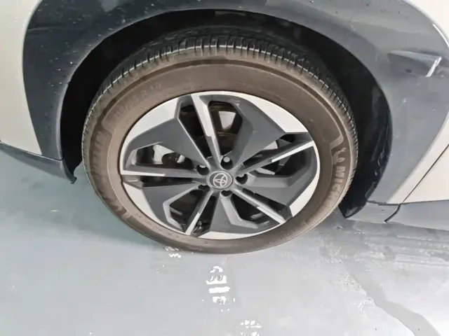 Toyota BoZhi 3X — Фото автомобиля 22