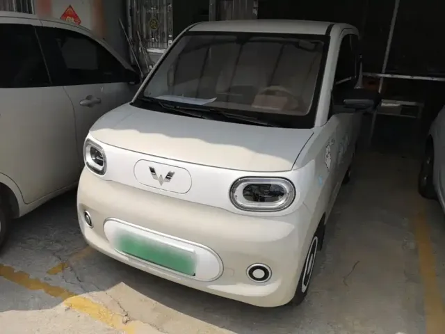 Фотография автомобиля — Wuling Hongguang Mini EV