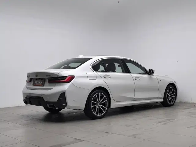 BMW 3 Series — Фото автомобиля 2