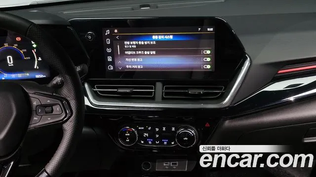 ChevroletGMDaewoo Trax Trax Кроссовер — Фото автомобиля 14