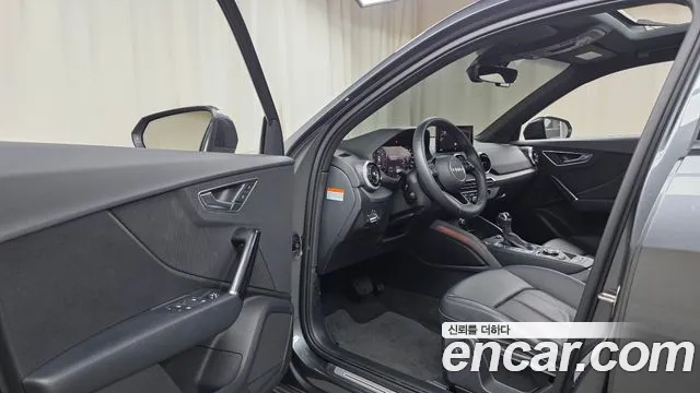Audi Q2 35 TDI Premium — Фото автомобиля 9