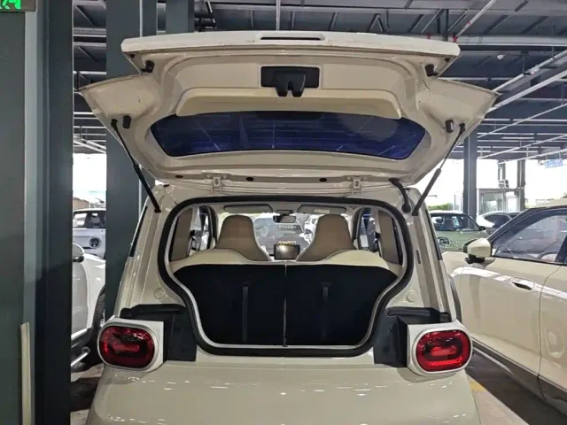 Wuling Hongguang Mini EV — Фото автомобиля 18