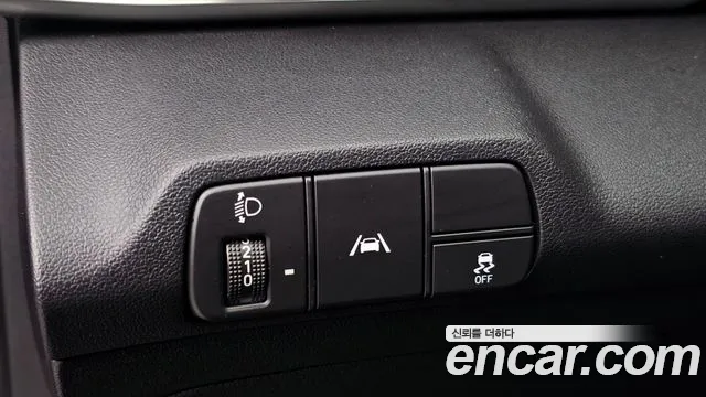 Hyundai AVANTE Avante (CN7) — Фото автомобиля 26