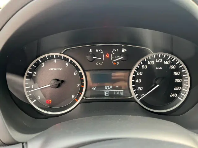 Nissan Sylphy — Фото автомобиля 9