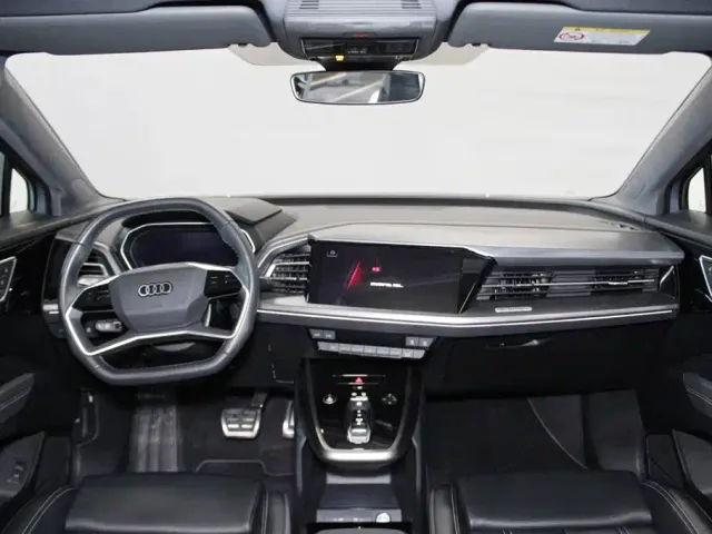 Audi Q4 e-tron — Фото автомобиля 9