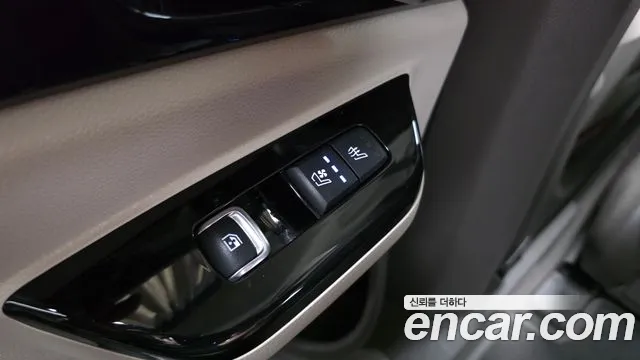 Kia Canival Carnival 4 поколение Бензин 9 мест Hi-Limousine — Фото автомобиля 18