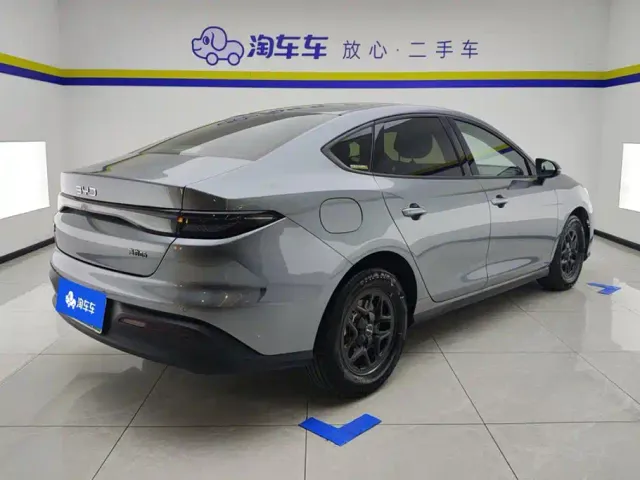 BYD Seal 05 DM-i — Фото автомобиля 3