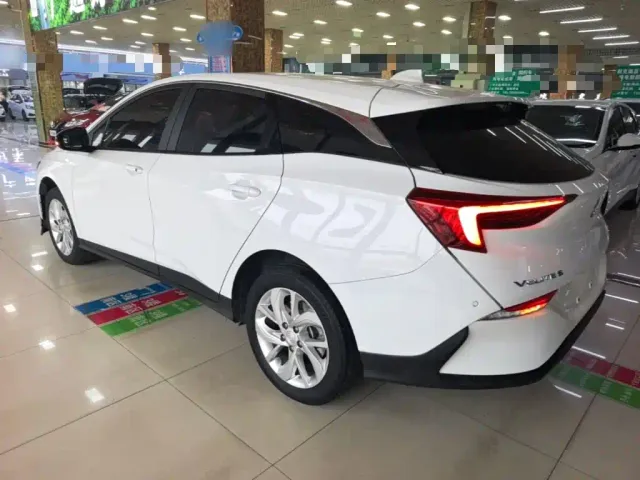 Buick Velite 6 — Фото автомобиля 4