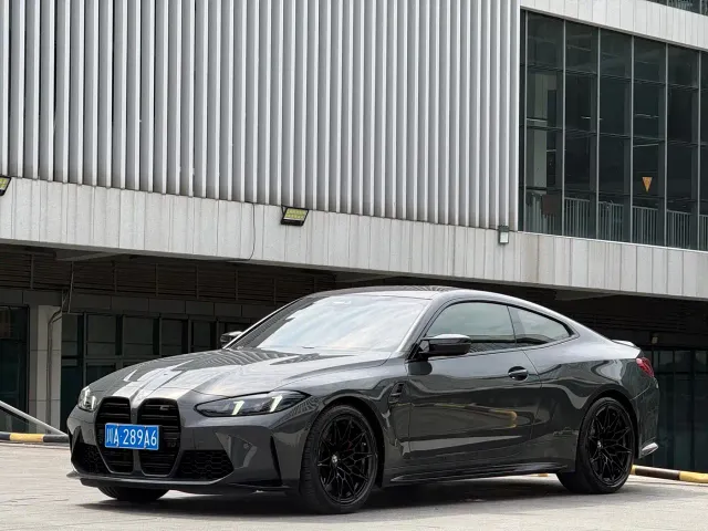 BMW M4 — Фото автомобиля 7