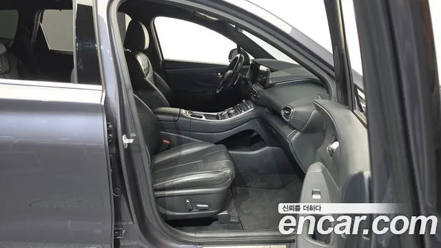 Hyundai Santafe Новый Santa Fe Бензин 2.5T 4WD — Фото автомобиля 20