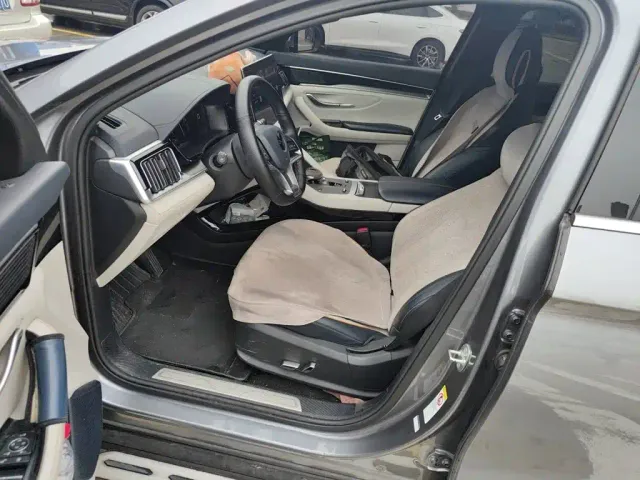 BYD Song PLUS — Фото автомобиля 13