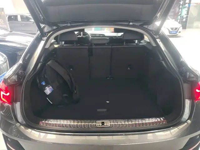 Audi Q3 Sportback — Фото автомобиля 18
