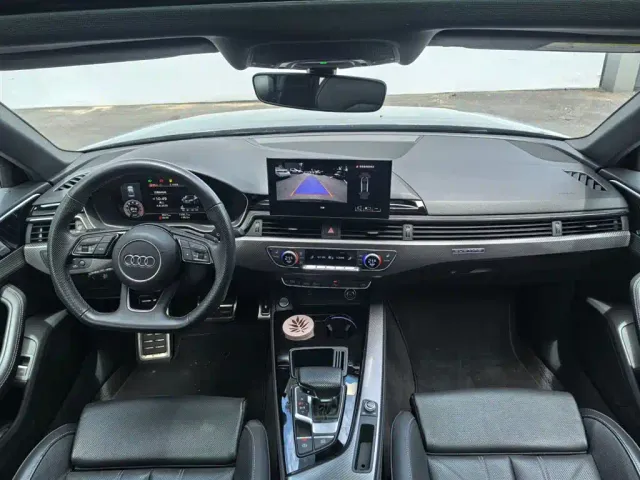 Audi A4L — Фото автомобиля 7