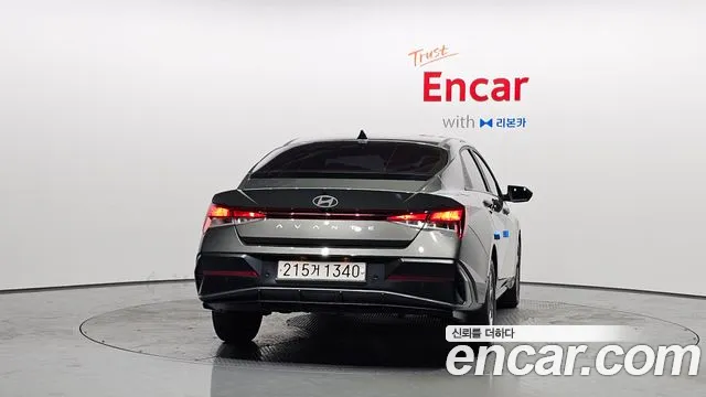 Hyundai AVANTE Новый Avante (CN7) — Фото автомобиля 4