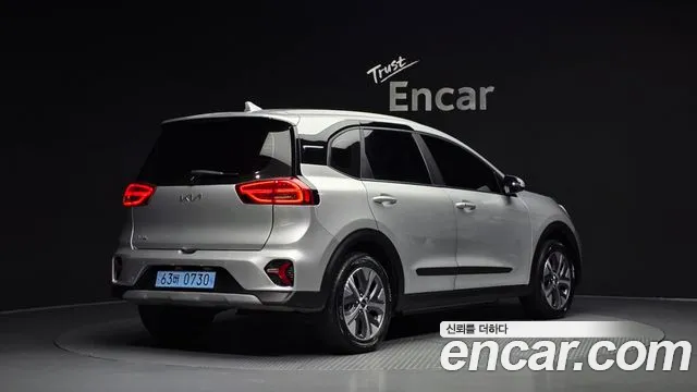 Фотография автомобиля — Kia Niro