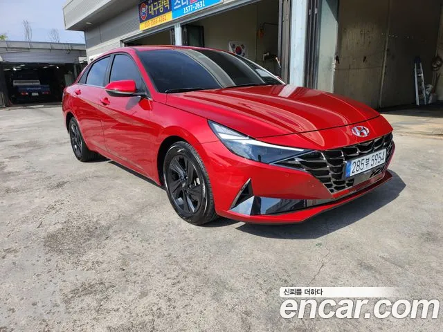 Фотография автомобиля — Hyundai Avante CN7