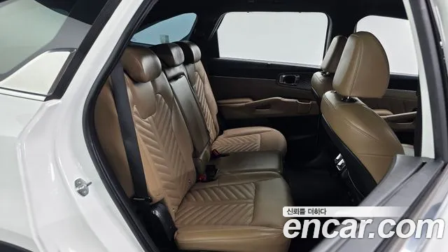 Kia Sorento — Фото автомобиля 17